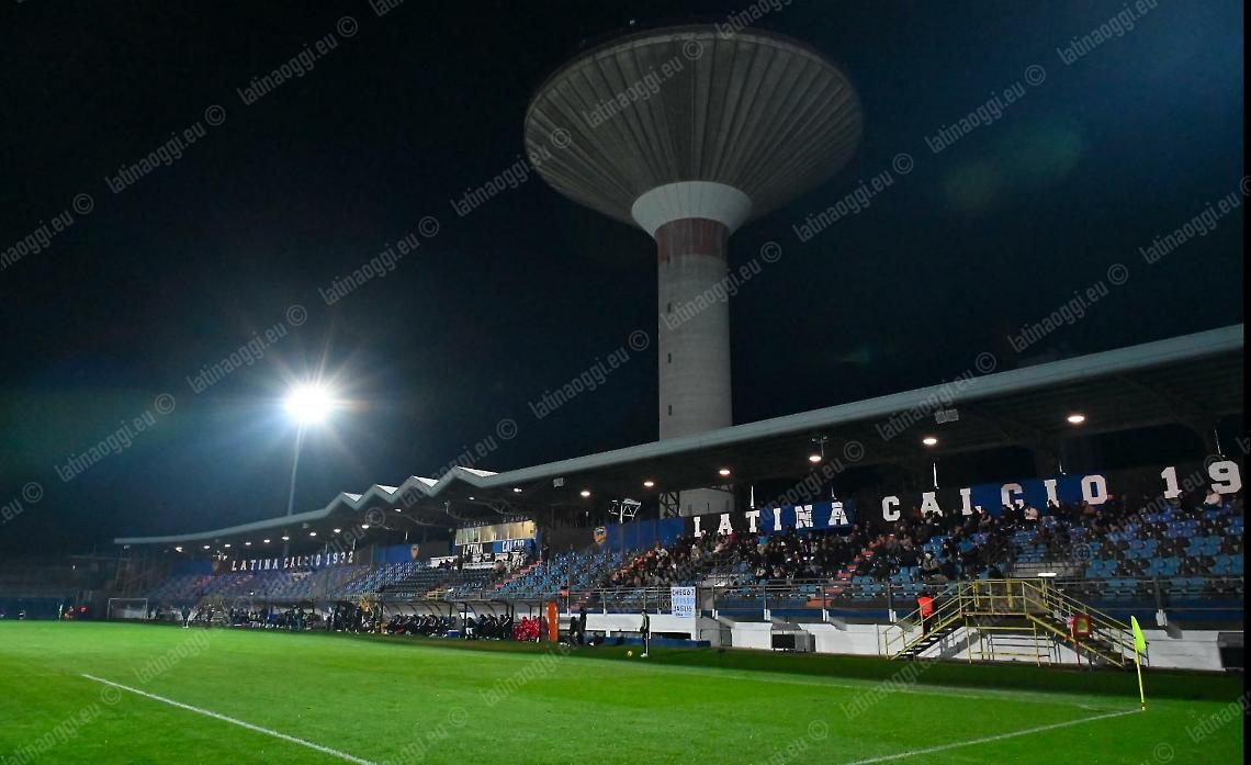 Stadio Francioni e Palabianchini affidati alle società: accordo trovato