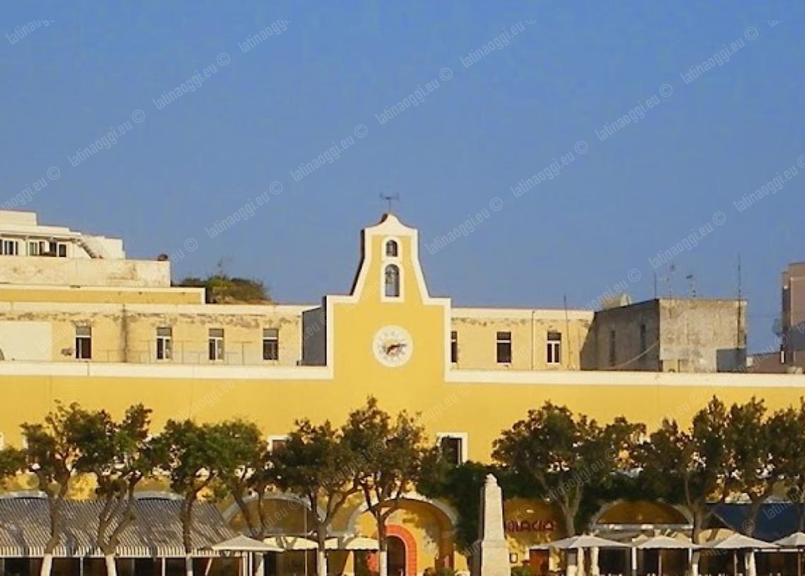 Rifiuti, annullato l’appalto a Ponza