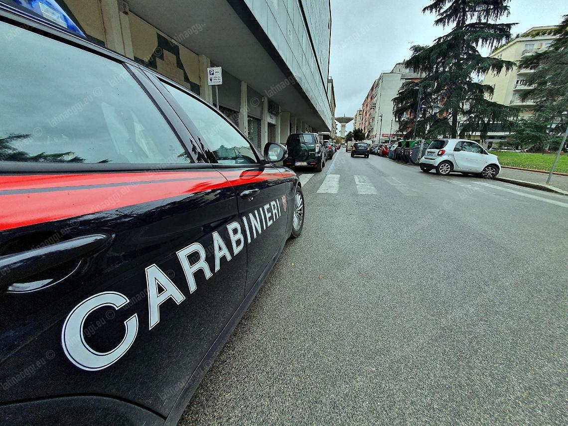 Cinque adolescenti taglieggiati da due sconosciuti in centro