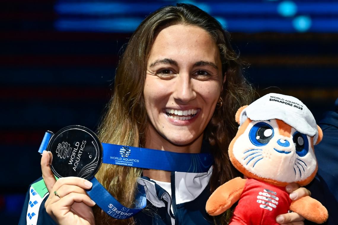 Simona Quadarella mostra il suo argento