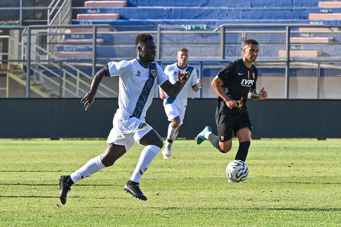 Ekuban in azione