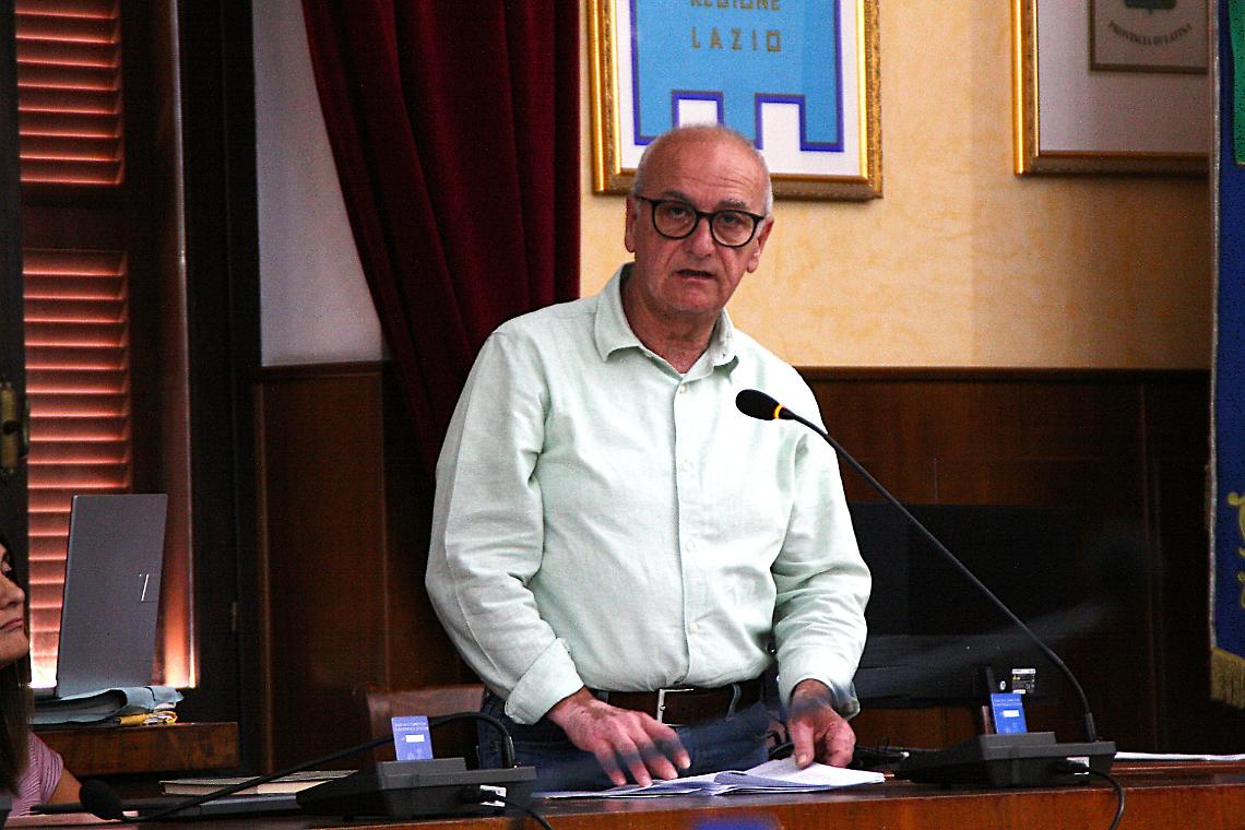 Tolti gli usi civici, si può tornare a costruire nuovi loculi all'interno del cimitero 