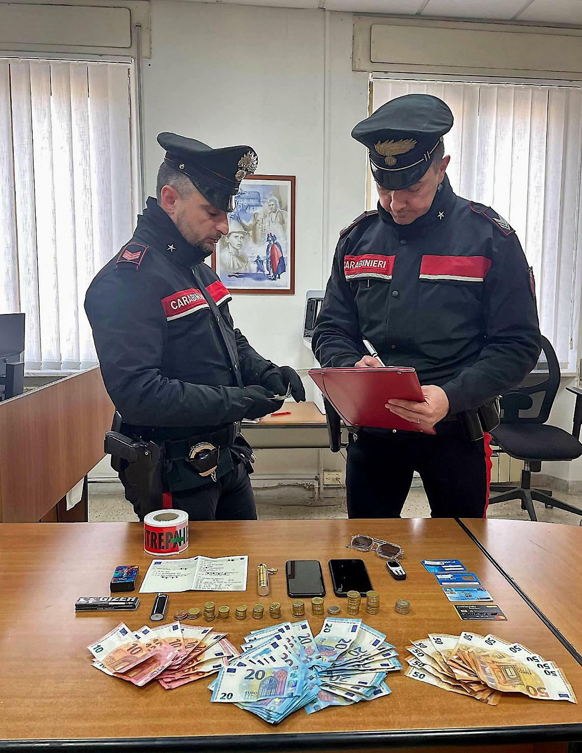 Custodivano la droga per i pusher, legittimi gli arresti dei due fratelli