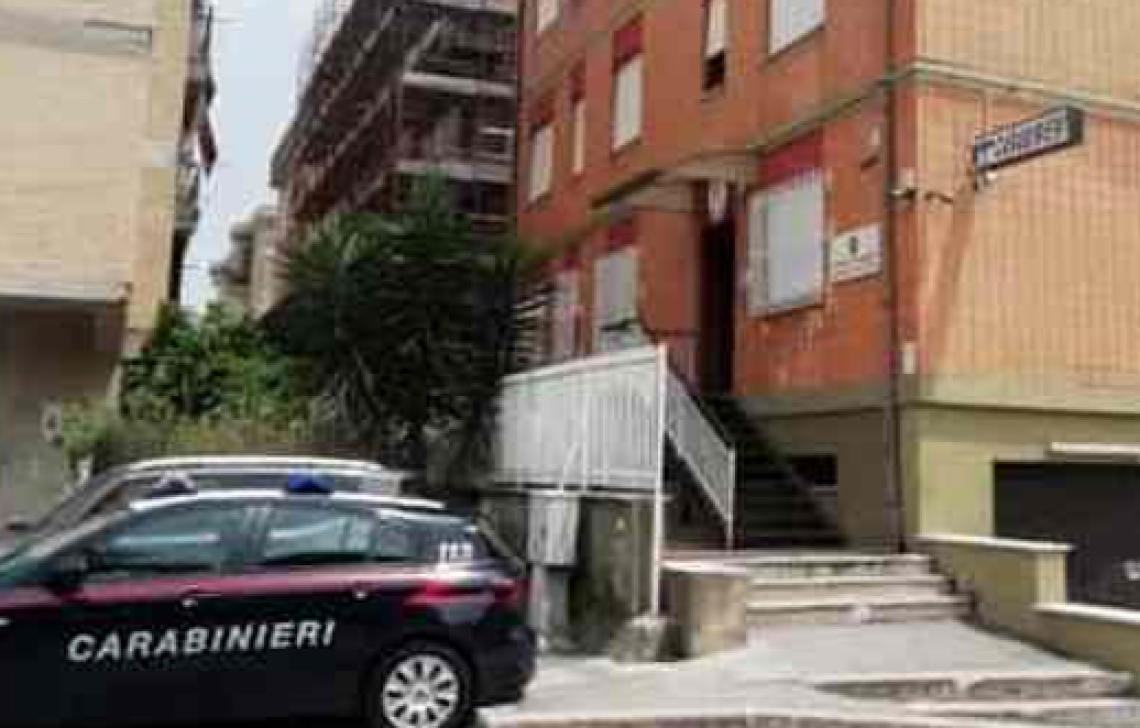 Vende online pezzi di ricambio per auto, ma l'acquisto non si realizza