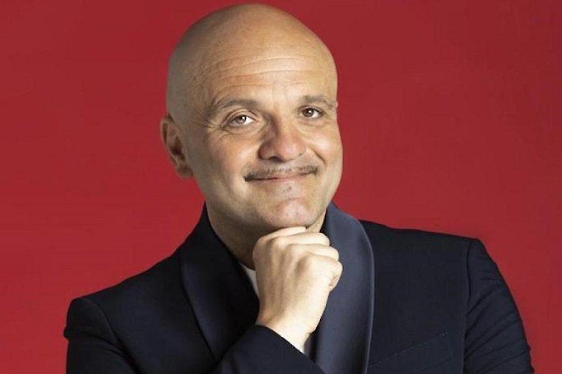 Peppe Iodice, risate assicurate in Piazza De Gasperi