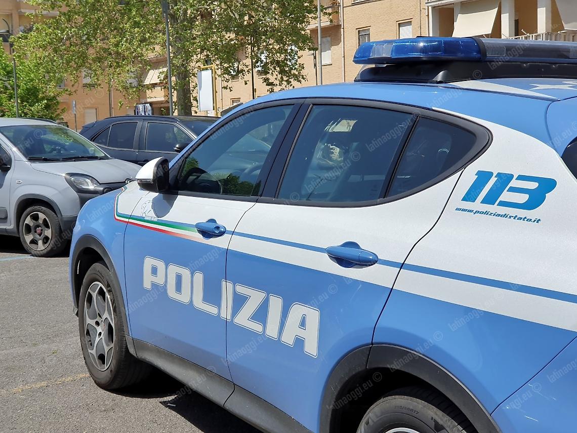 Scippatore strappa la collanina a un'anziana, ma riesce a prendere solo il ciondolo