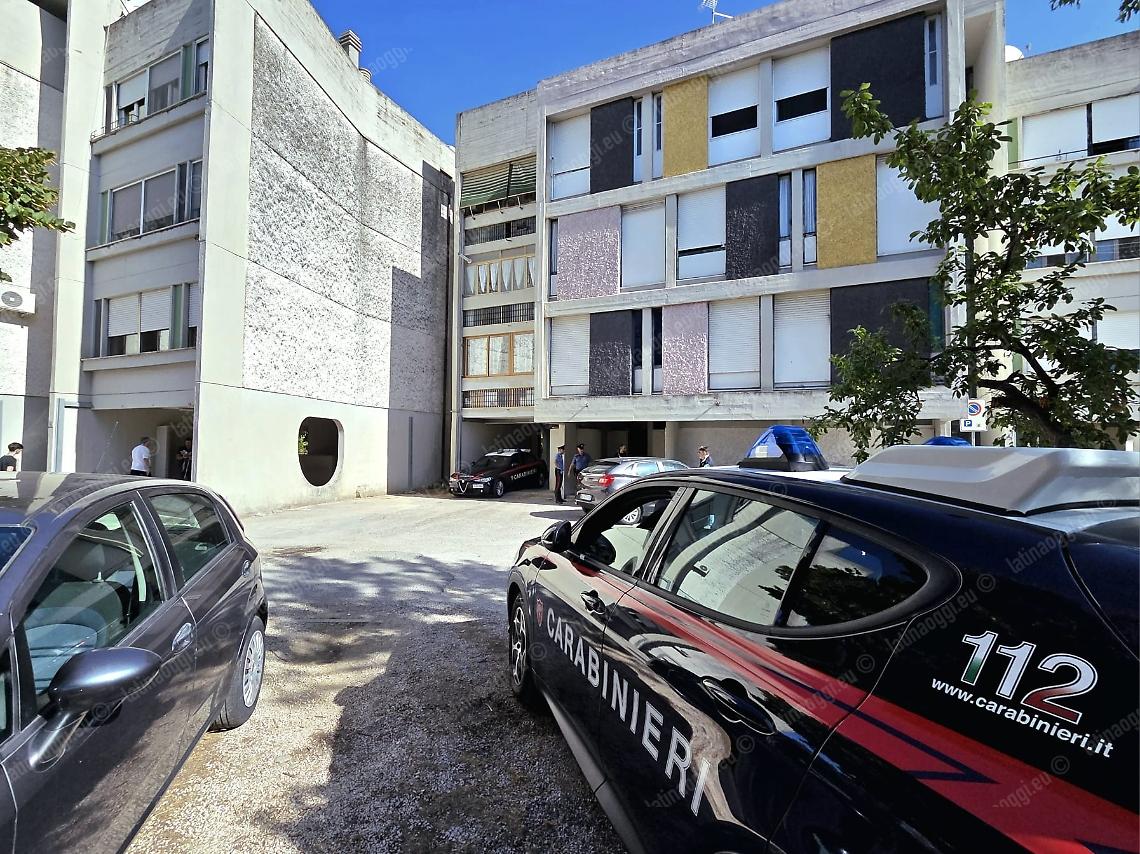 Fuga con l’auto dei pusher, folle inseguimento alle Arlecchino