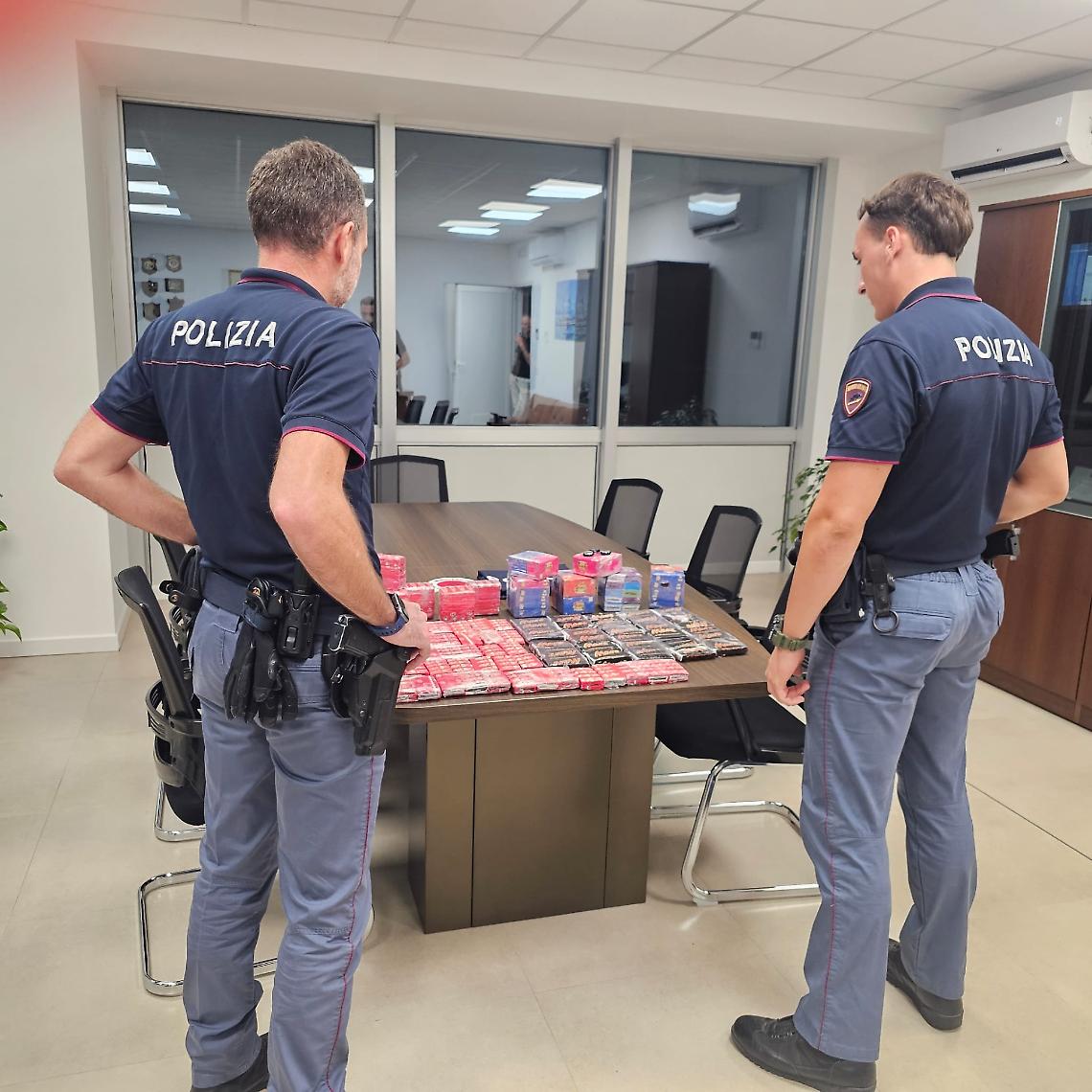 Aprilia, maxi-sequestro di hashish: arrestato un uomo con oltre 15 chili di droga