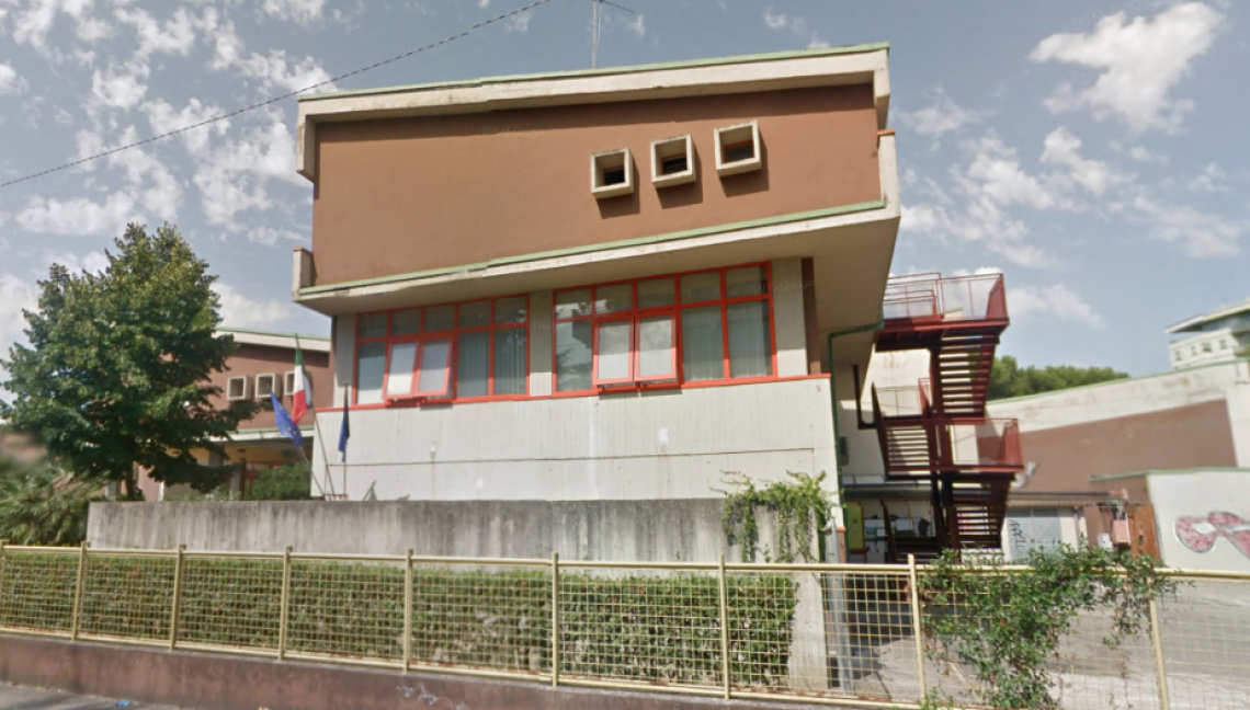 Scuola via Tasso, lavori verso il termine. Secondarie di primo grado verso il trasferimento all’Einaudi 