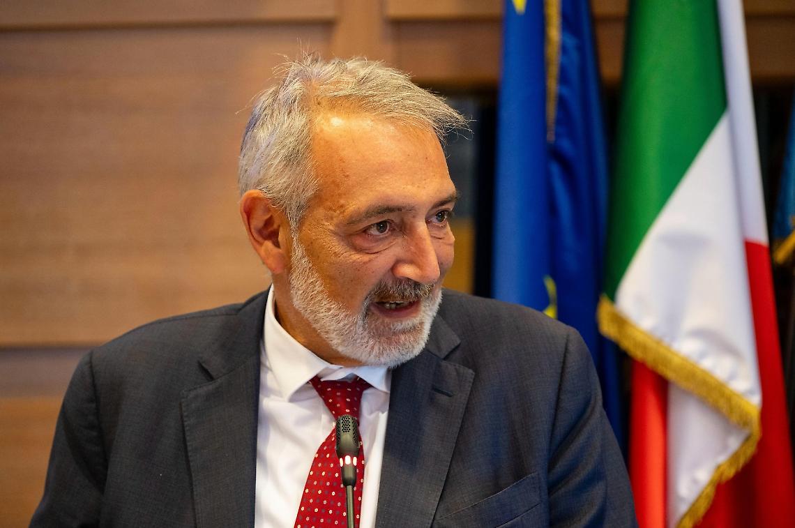 Rifiuti, l'affondo di Rocca: "Lasciati soli dalle Province"