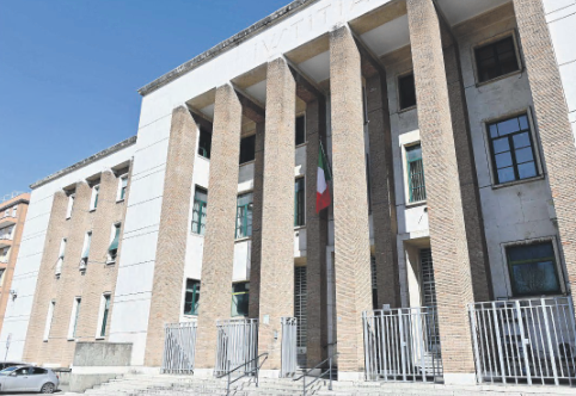 Arresti domiciliari per il pusher del quartiere Nicolosi