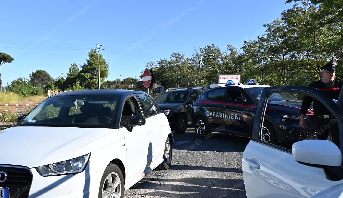 Agguato all'incrocio: il furto d’auto o la droga, le piste degli inquirenti 