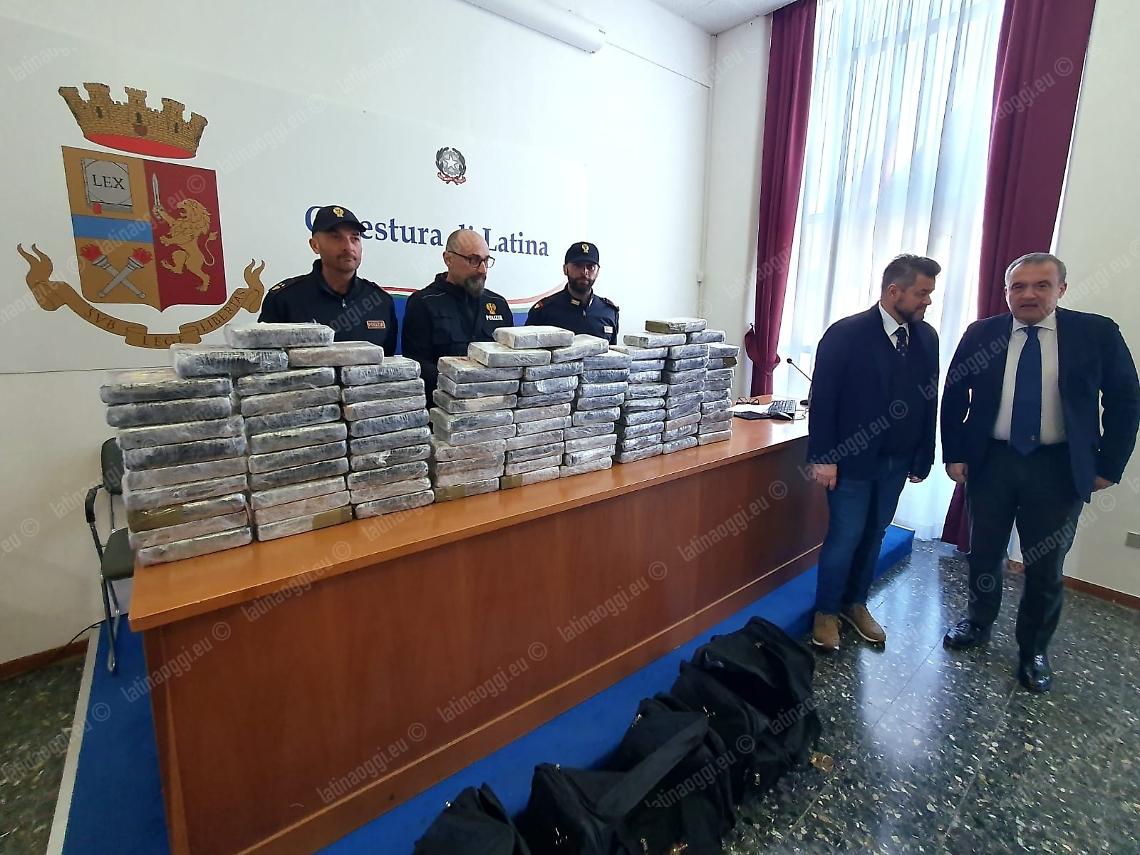 Cento chili di cocaina in auto, va in abbreviato