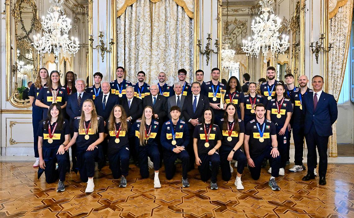 Le nazionali azzurre ricevute al Quirinale dal presidente Mattarella