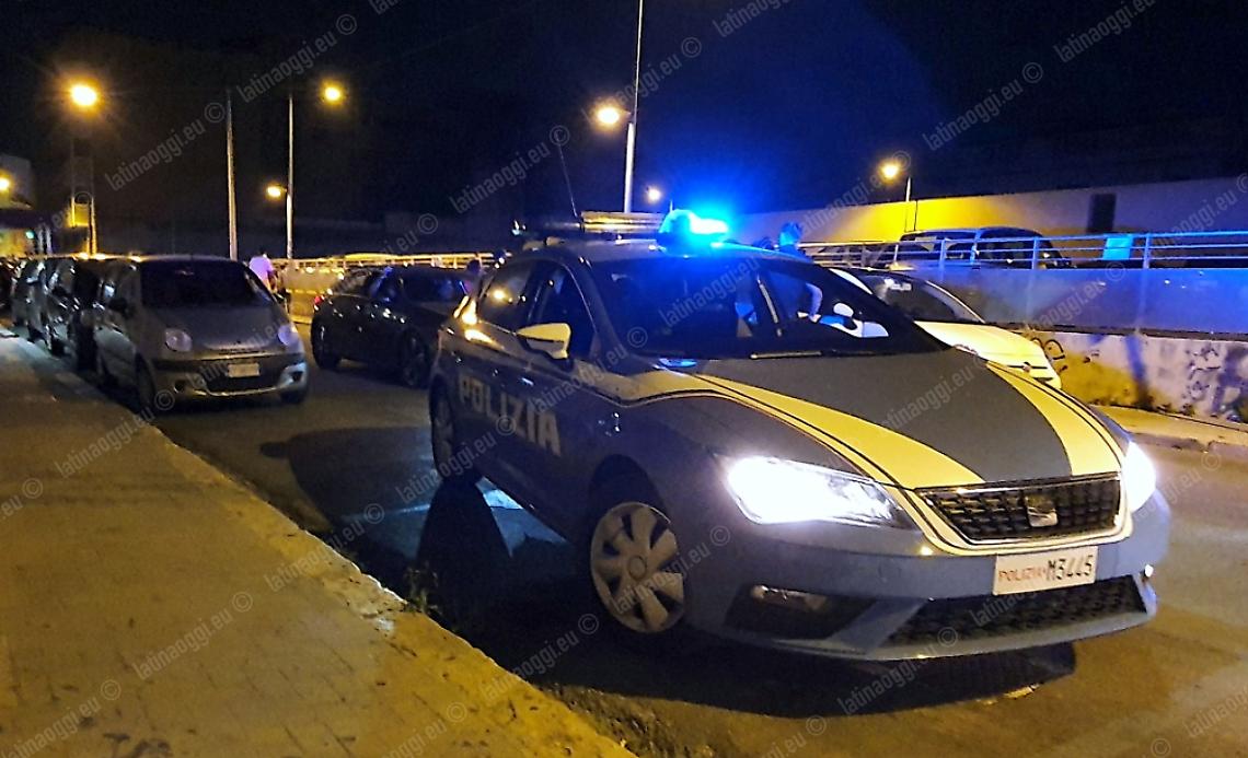 Dettava legge nello spaccio in zona pub