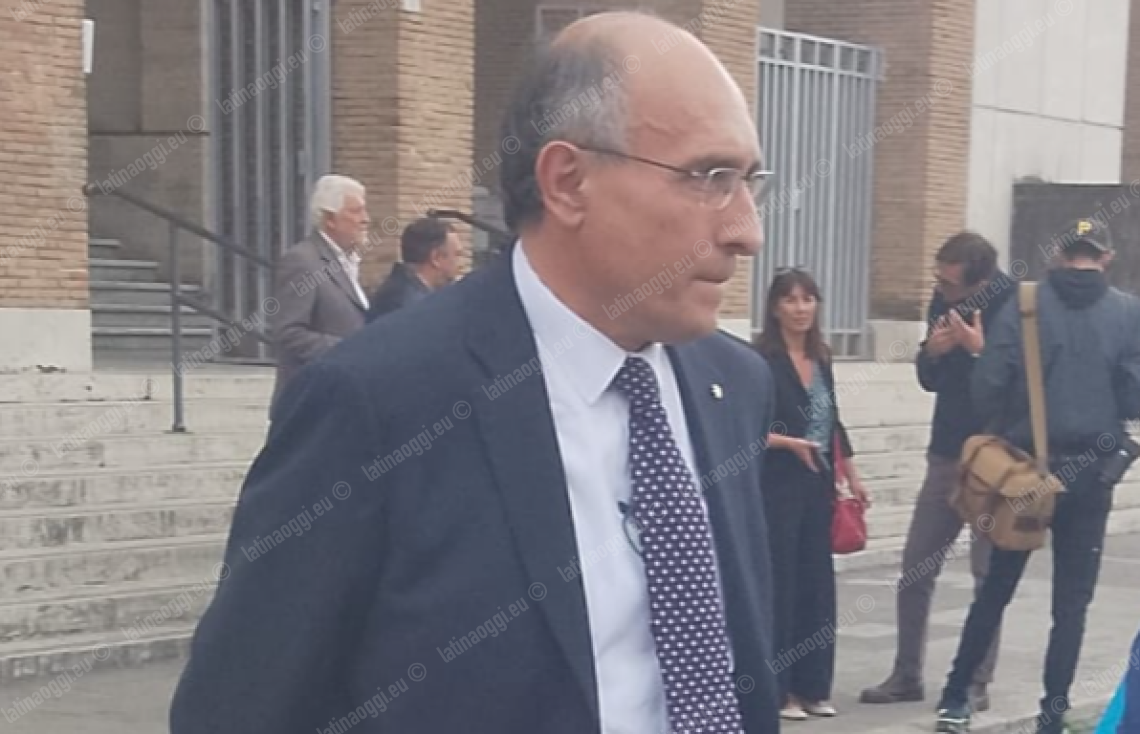 Tiero interrogato tre ore dal gip