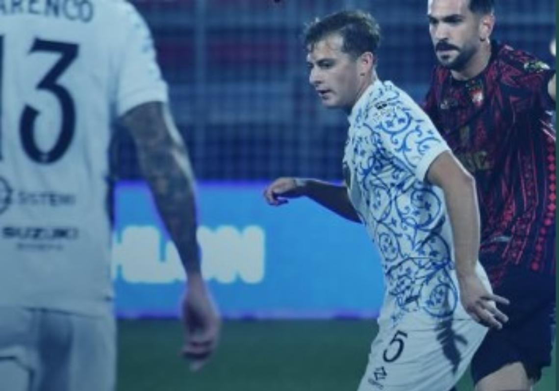 Il Latina va avanti di due gol, ma si fa rimontare dal Sorrento: finisce 2-2