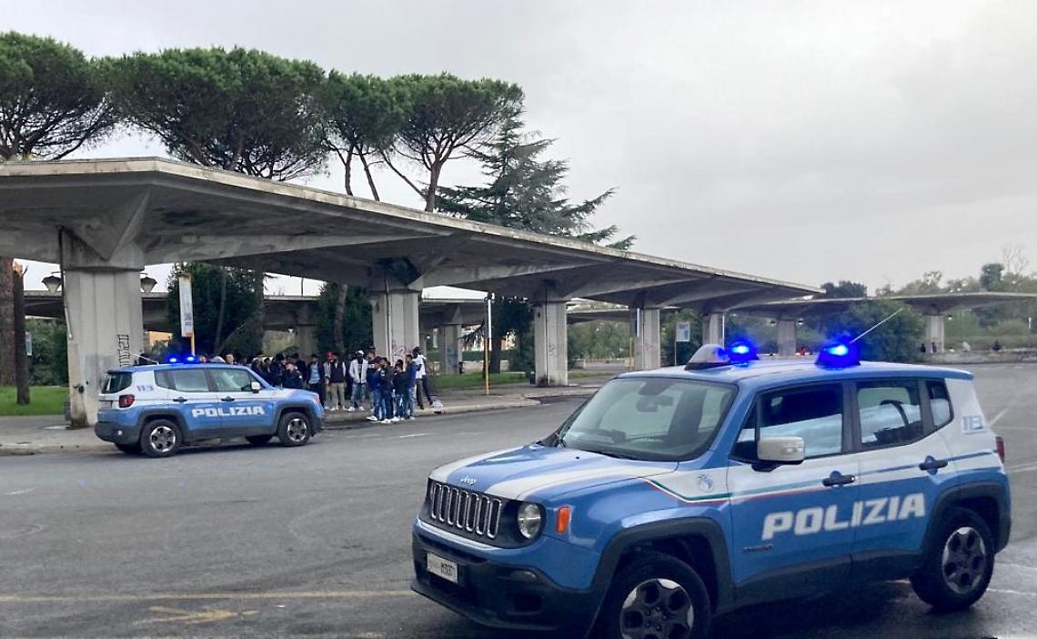 Minore aggredito da una banda di coetanei alle Autolinee