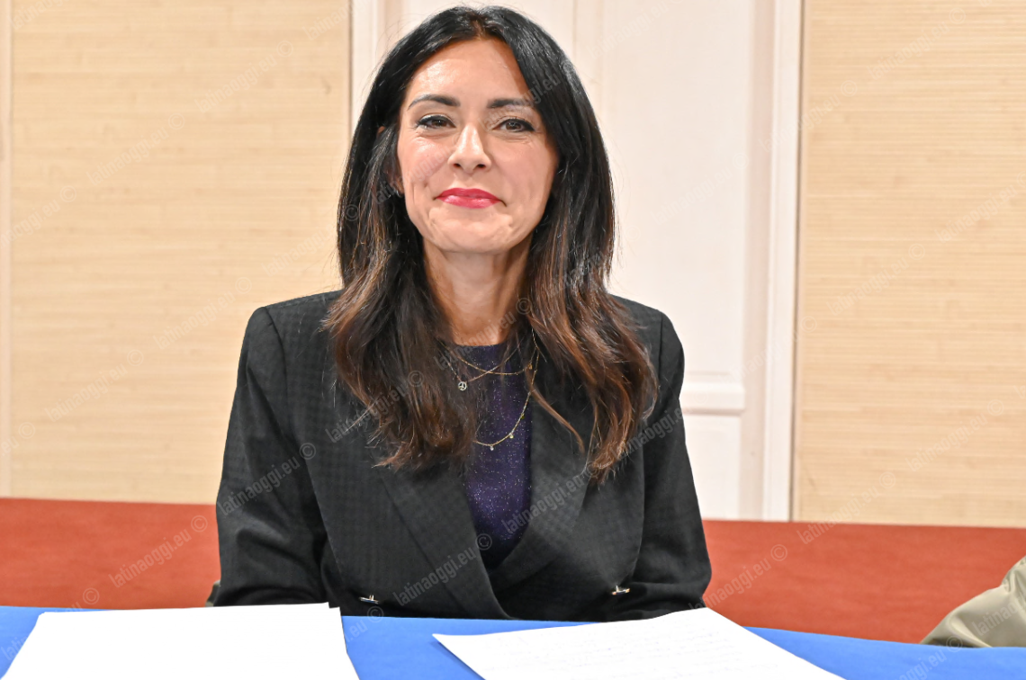 Pina Picierno: "Il Pd torni pragmatico. Il campo largo, così com'è, non funziona"