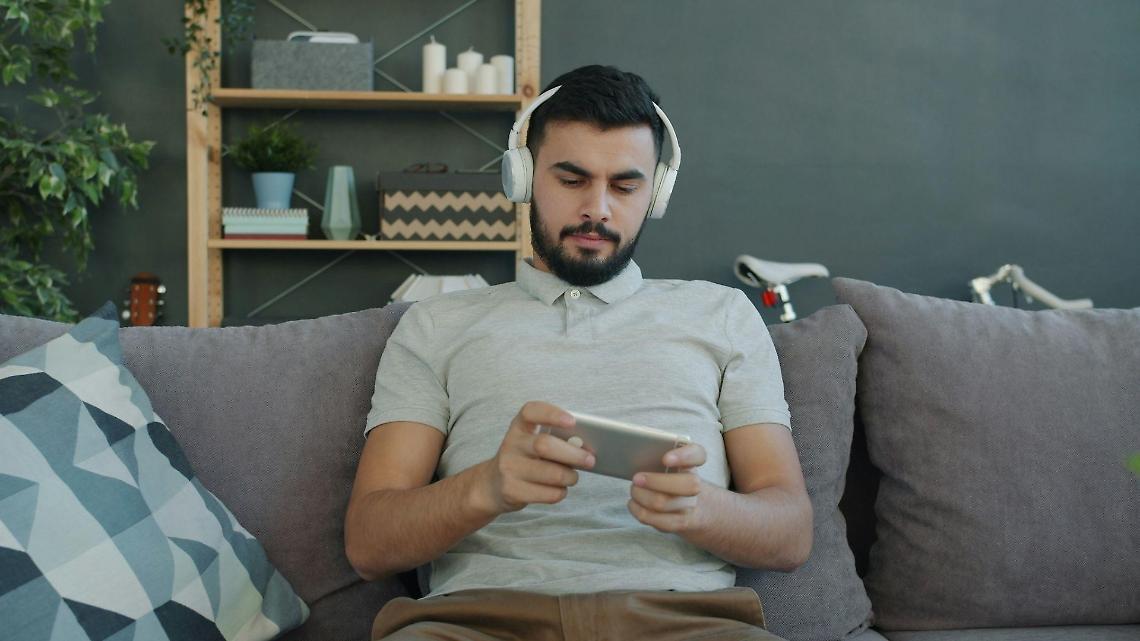 Il nuovo volto del gioco d’azzardo online: come l’intrattenimento è diventato interattivo