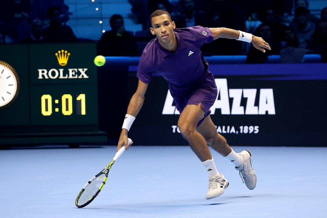 Auger-Aliassime supera Zverev e affronterà in semifinale Alcaraz