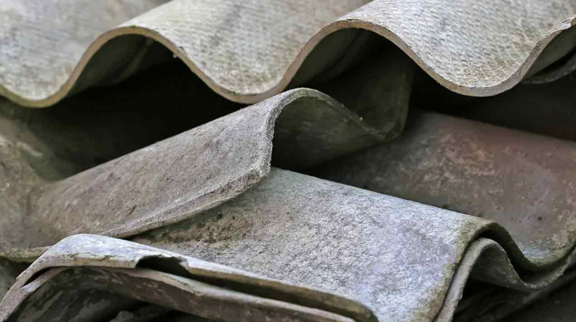 Amianto abbandonato: disposta la bonifica