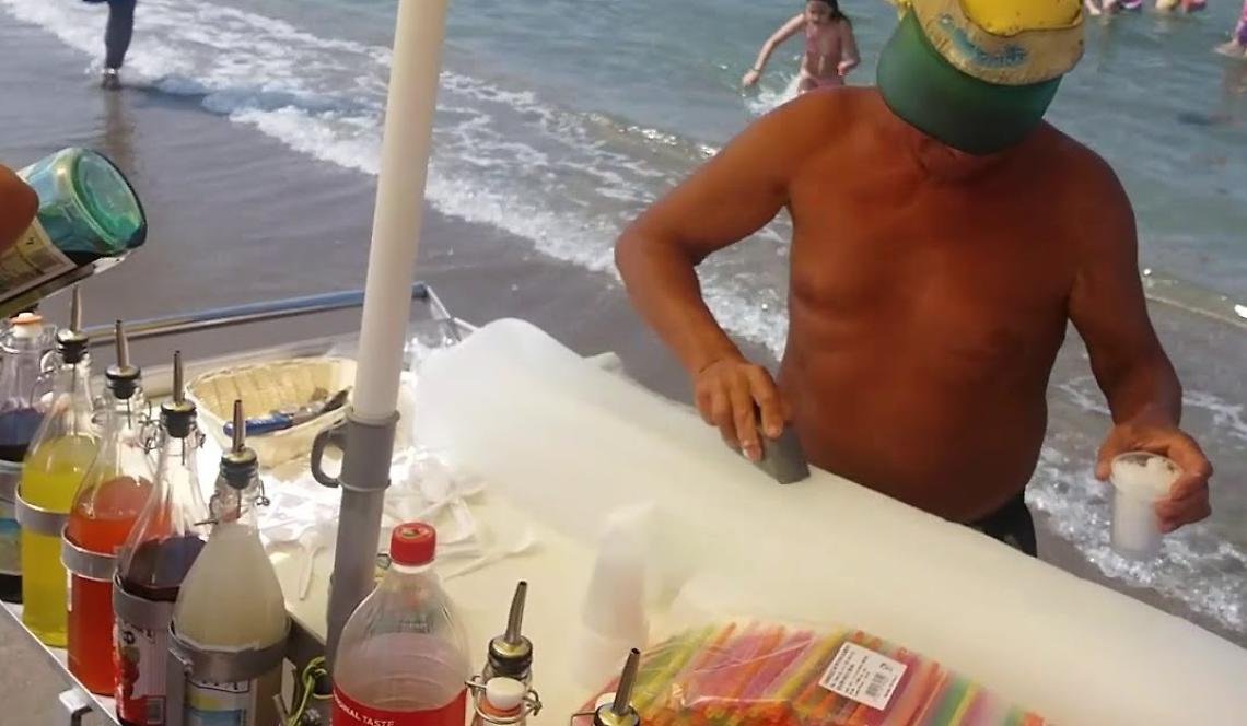 Estorsione per le grattachecche sulla spiaggia di Sperlonga