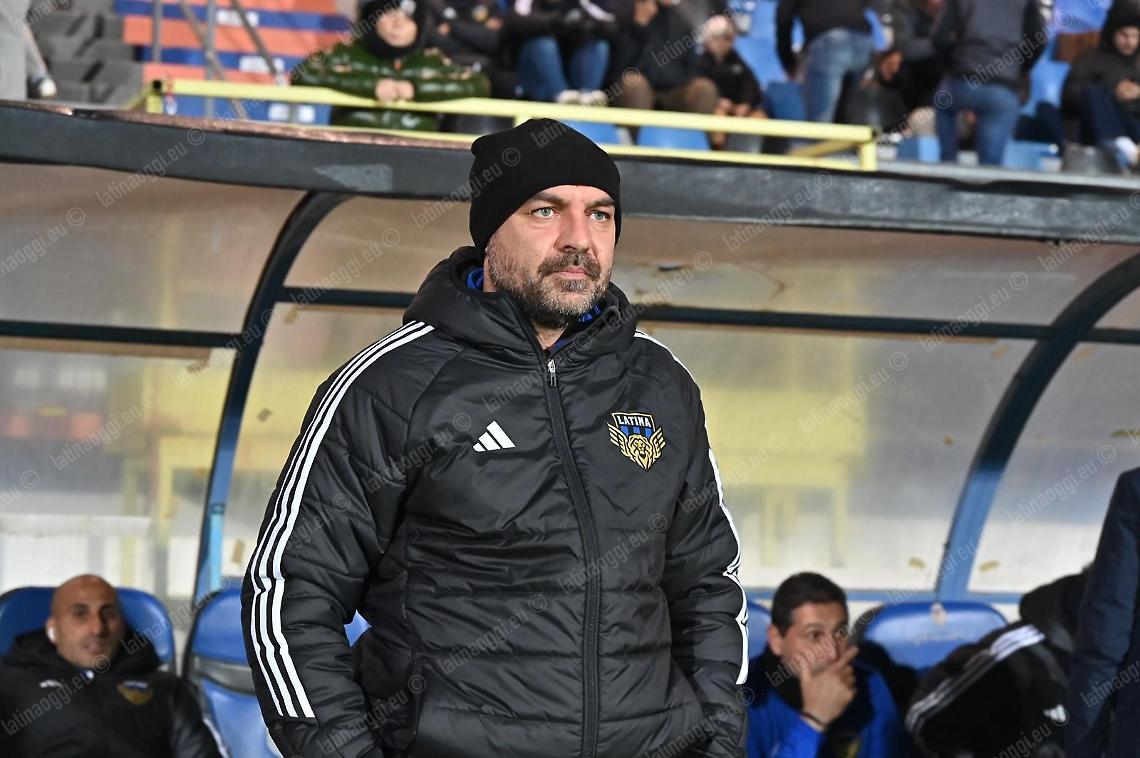 Latina sconfitto, arriva il silenzio stampa: Bruno verso l'esonero