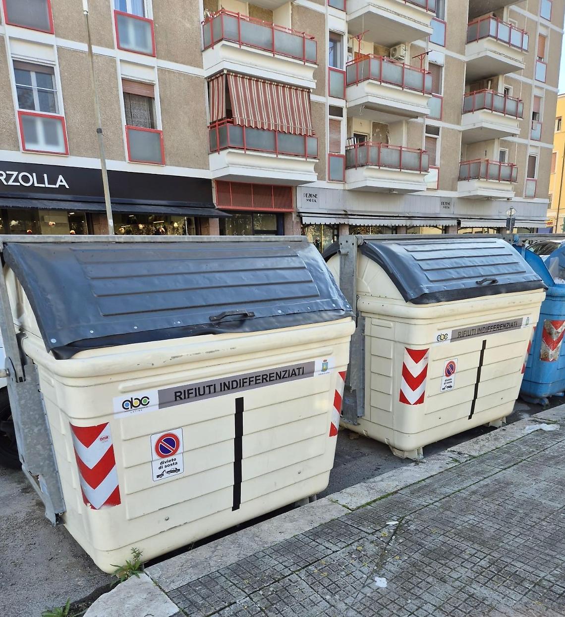 ABC: al via la sostituzione di circa ottanta cassonetti stradali nel centro di Latina