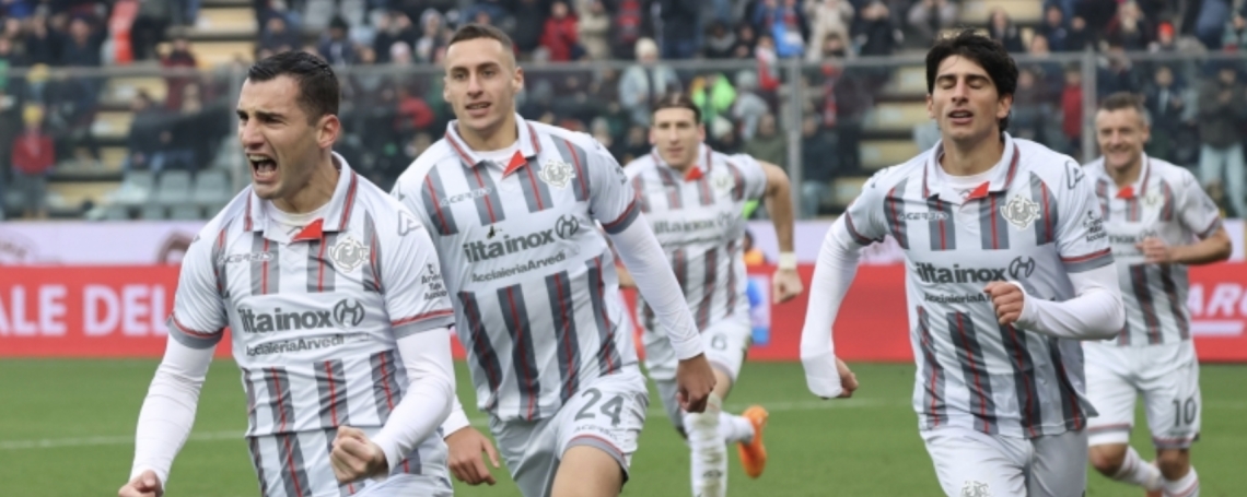 Bonazzoli e Sanabria fanno volare alto la Cremonese