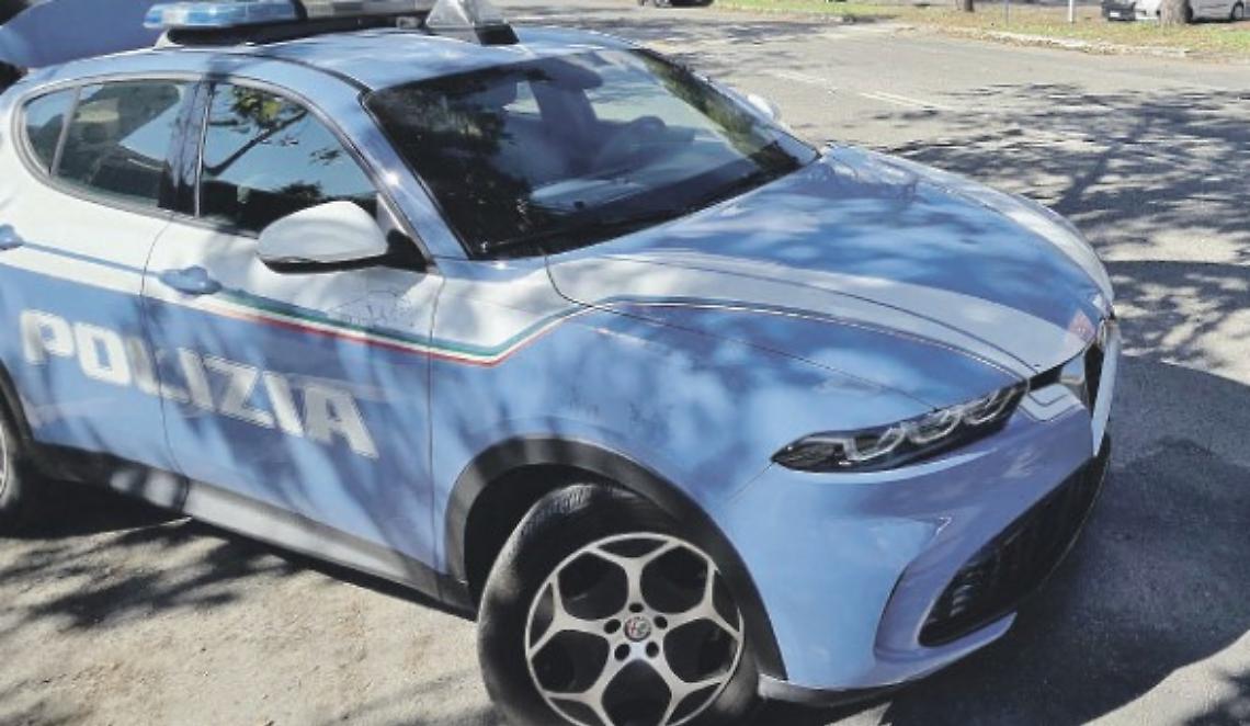 Sorpresi dal proprietario di casa, i ladri usano lo spray urticante per assicurarsi la fuga 