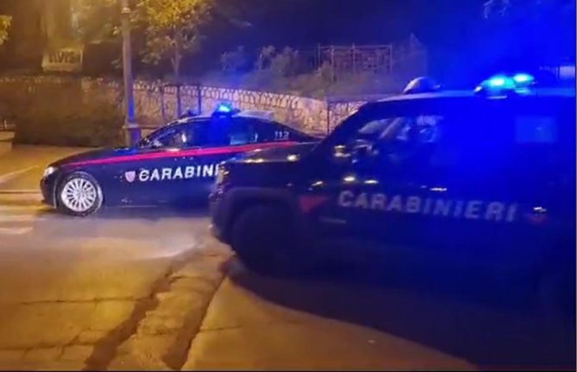 Non si ferma all&rsquo;alt dei Carabinieri e tenta la fuga: denunciato 18enne a Sezze