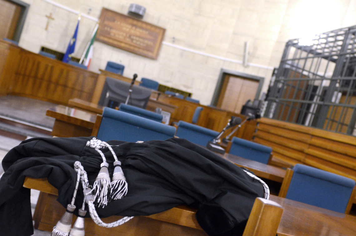 Mostr&ograve; la cocaina alla giornalista, ricorso in Cassazione per l'aggravamento della misura