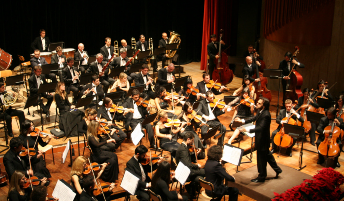 Latina, Capodanno in musica a teatro