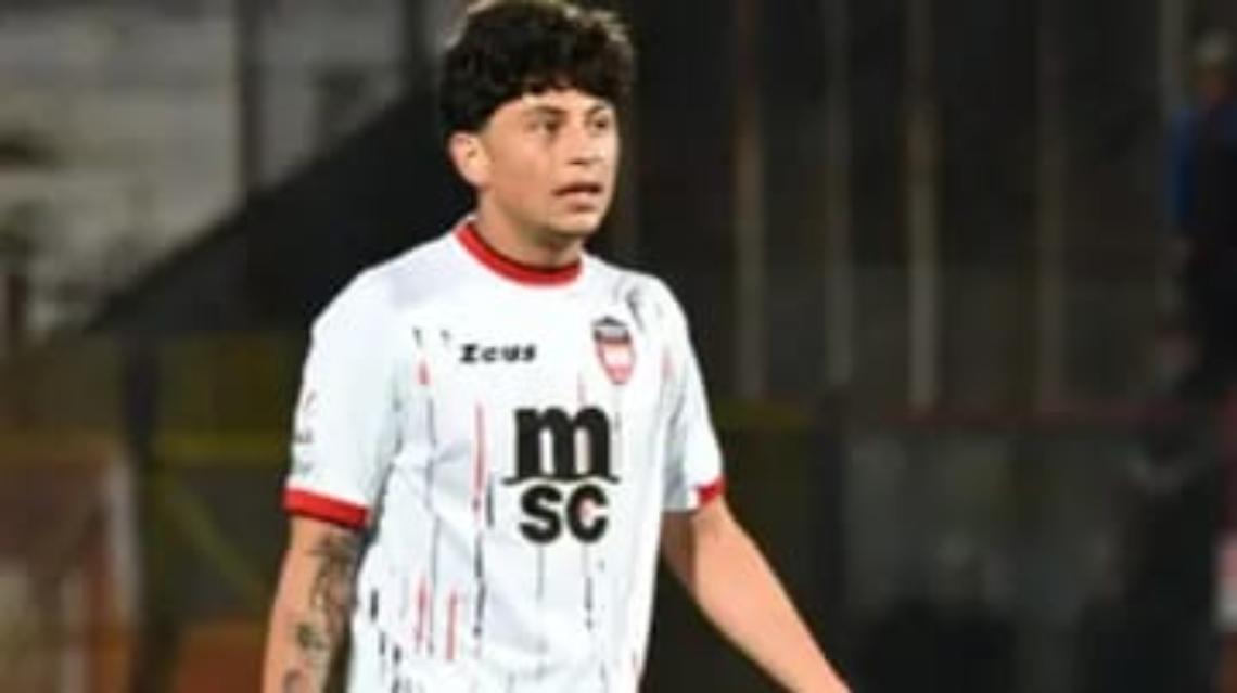 Accoltellato a Napoli, grave 18enne calciatore di Minturno