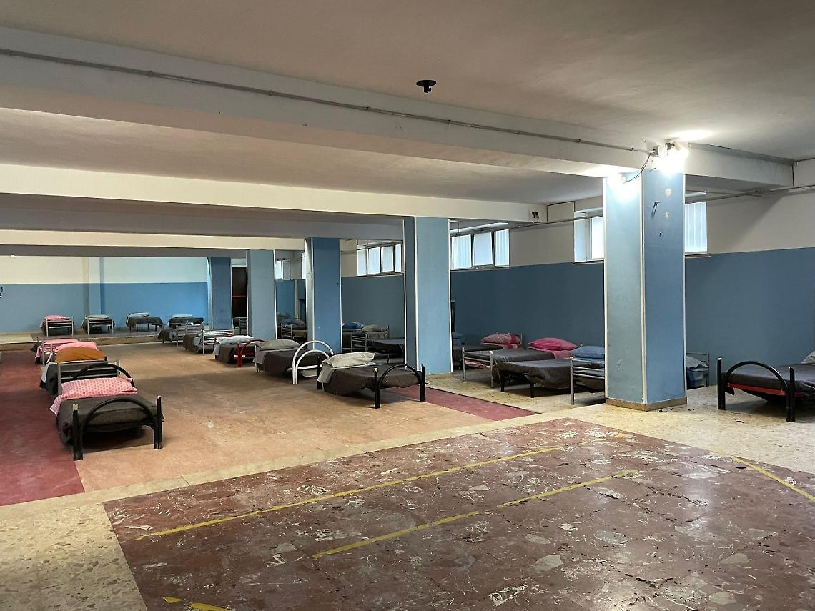 Aggressioni e minacce al dormitorio comunale: arrestato un 29enne tunisino