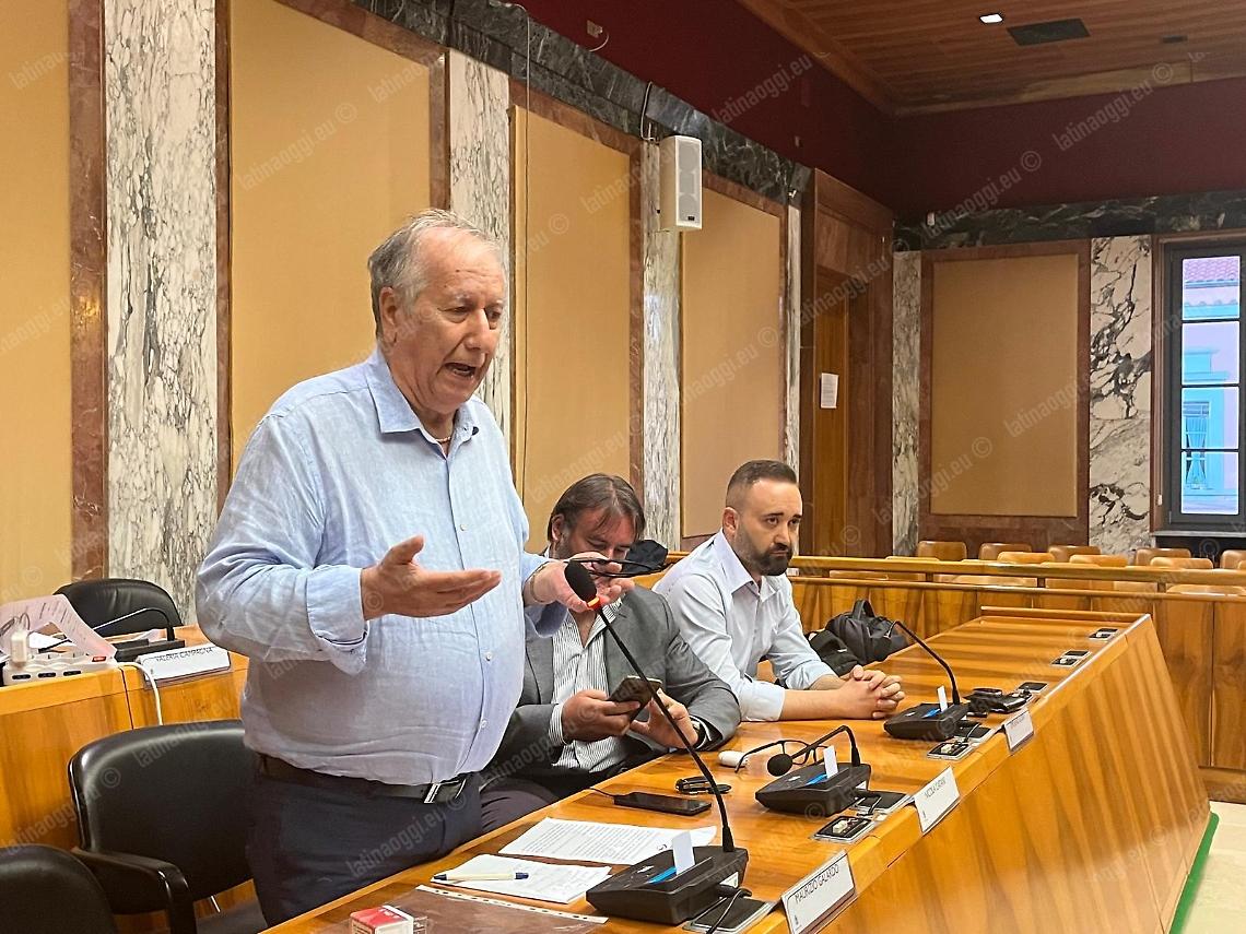 Bilanci Abc, cresce la pressione: il Cda certifica lo stallo