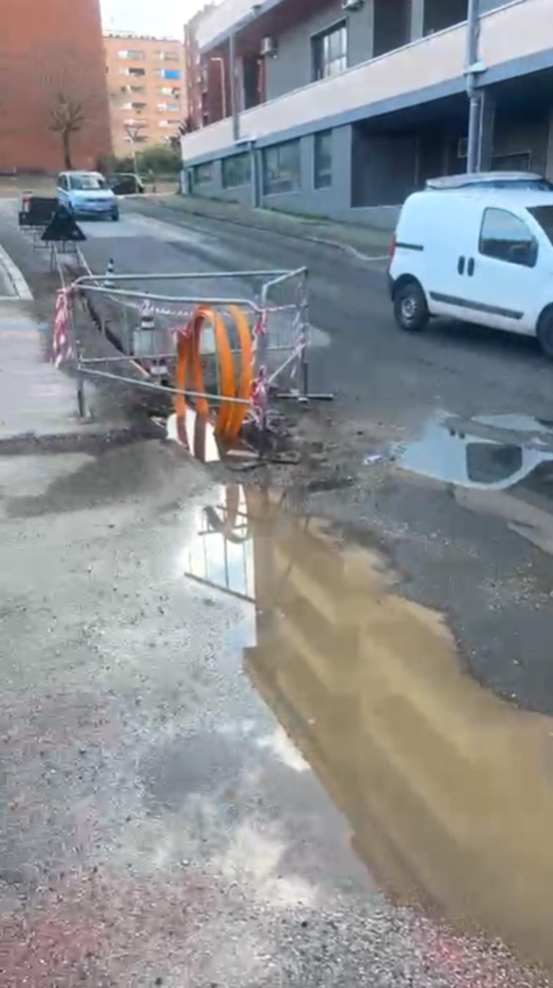 Strade dissestate e cantieri infiniti, il sindaco chiama il Prefetto