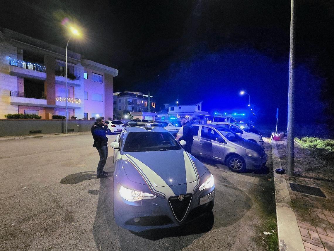 Aggredito e caricato su un'auto, era scappato dalla vettura in corsa