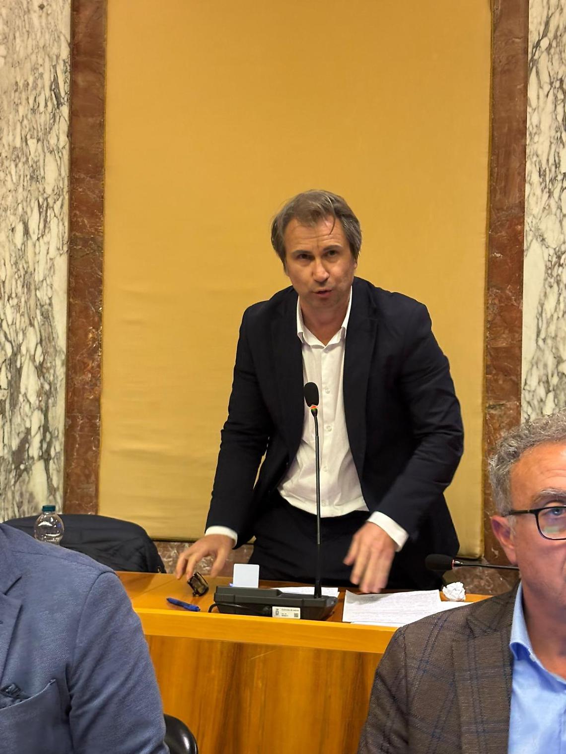 Piano antenne, regolamento comunale bloccato da mesi: Porzi pronto alle dimissioni