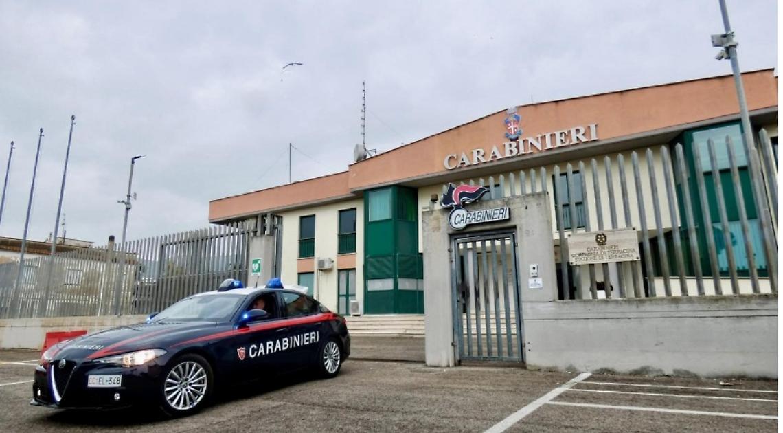 Ubriachi al volante provocano due incidenti, patenti ritirate a un 31enne e a un 82enne