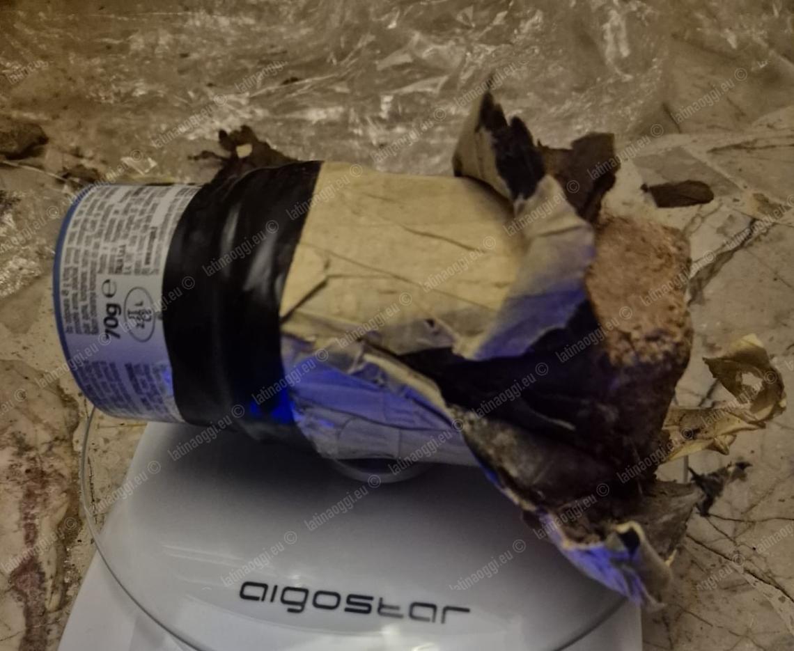 Scoperto un arsenale con pistole, bombe carta e tritolo: sequestro a San Felice Circeo