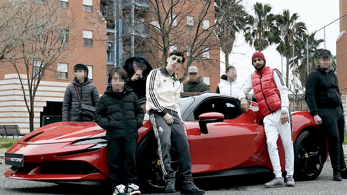 VipMotors, pubblicit&agrave; sui social per le supercar col video rap girato con i Di Silvio