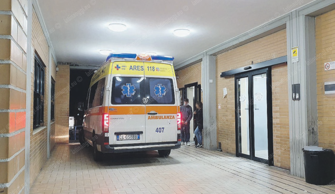 Nato morto in ambulanza, indaga la Procura