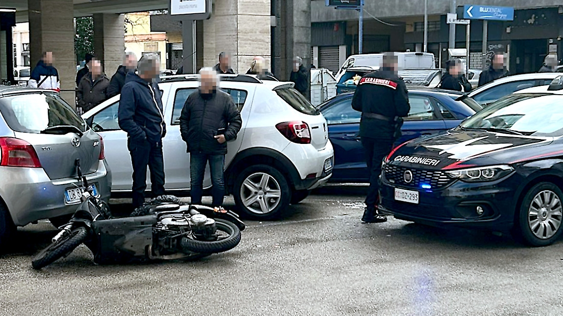 Spesa con le carte rubate, i due giovani erano gi&agrave; stati arrestati