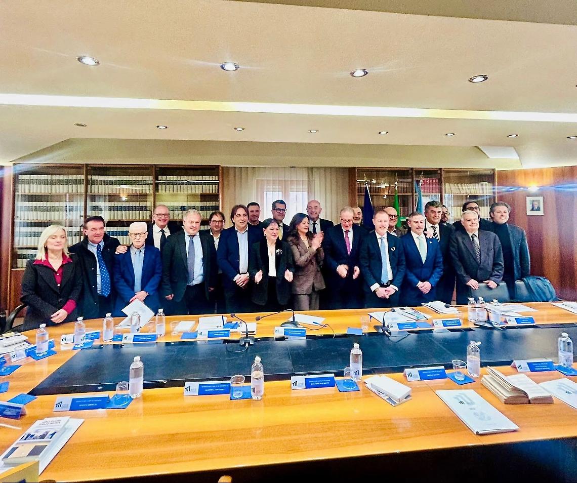 Ater Latina e 14 Comuni firmano un protocollo: rigenerazione urbana e case popolari nei centri storici