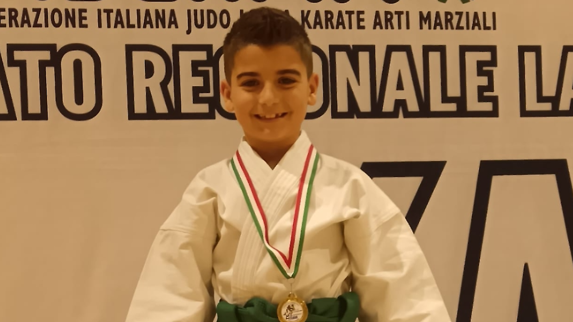 L&rsquo;Academy Pisanti brilla a Ladispoli: pioggia di medaglie per i giovani karateka pontini