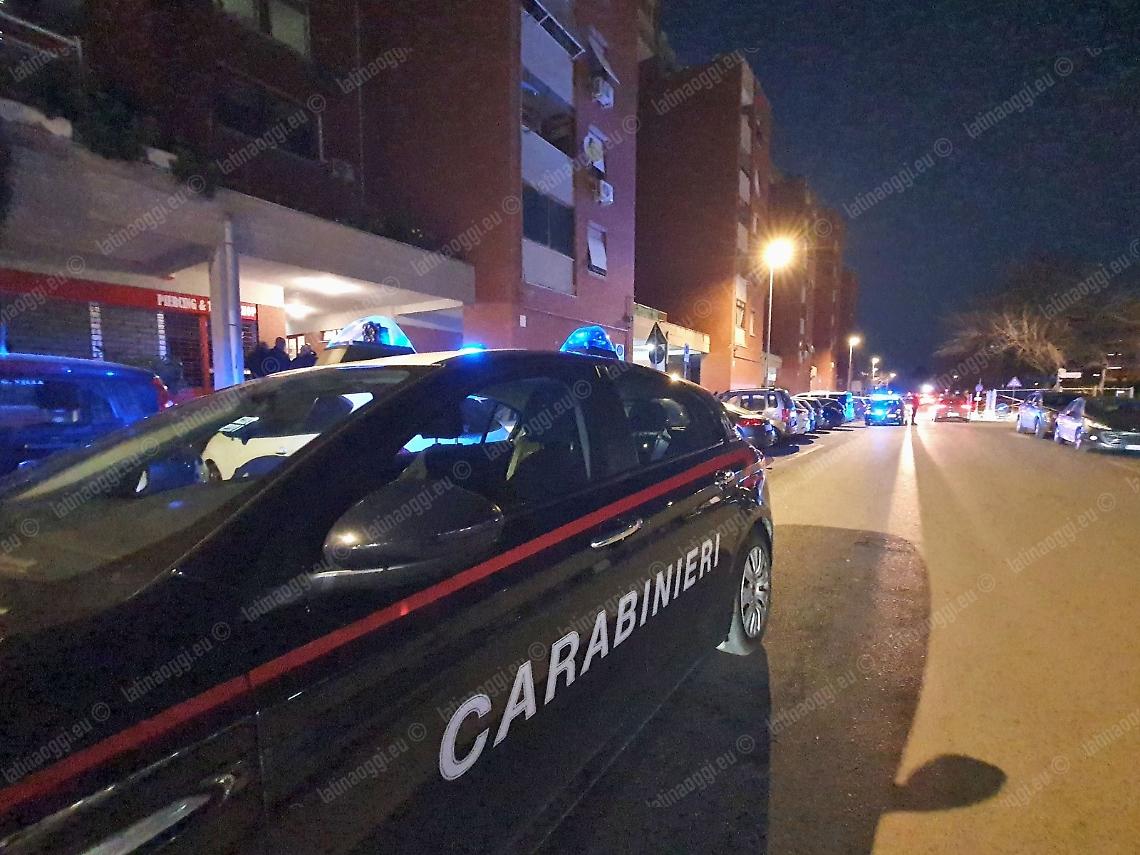 Latina, controlli ad &ldquo;alto impatto&rdquo;: 82enne denunciato perch&eacute; aveva un tirapugni in metallo