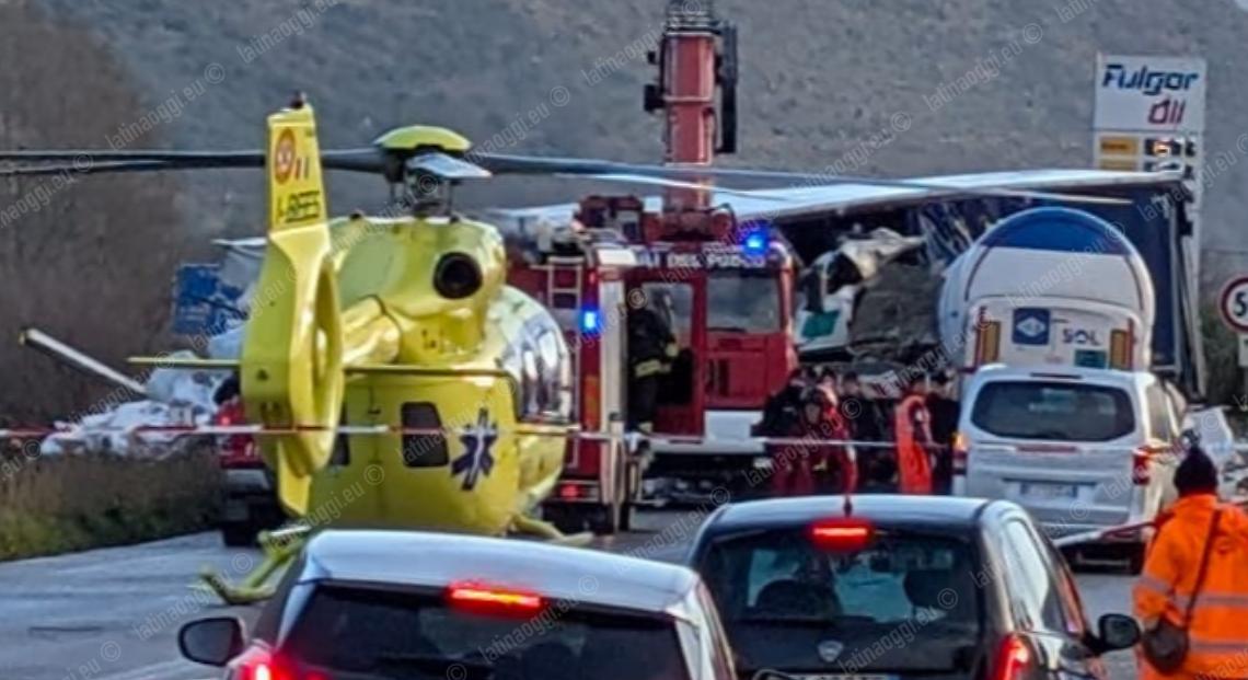 Priverno, tragico incidente tra due camion sulla Monti Lepini: muore un uomo