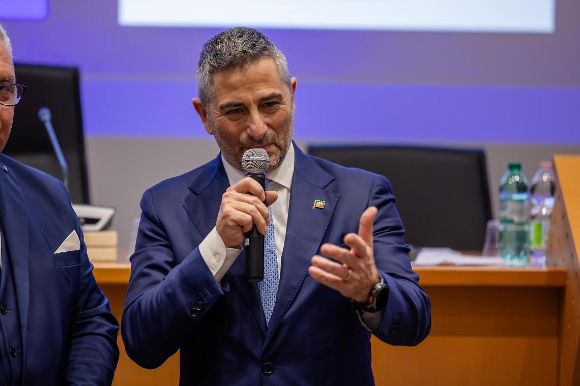 Xylella, Tripodi (Forza Italia): &laquo;Aiuti fino a 50mila euro per le aziende agricole colpite&raquo;